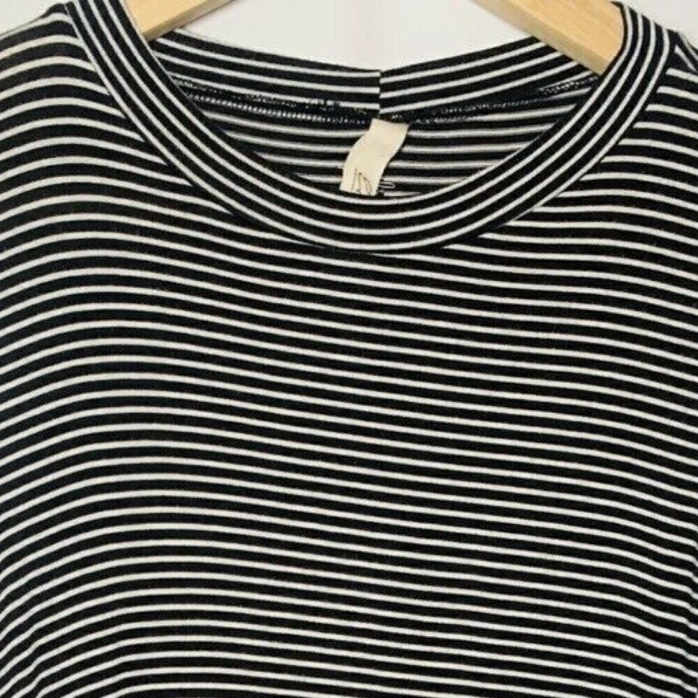 Elan Black & White Striped Cold Shoulder Dress M - Picture 7 of 10